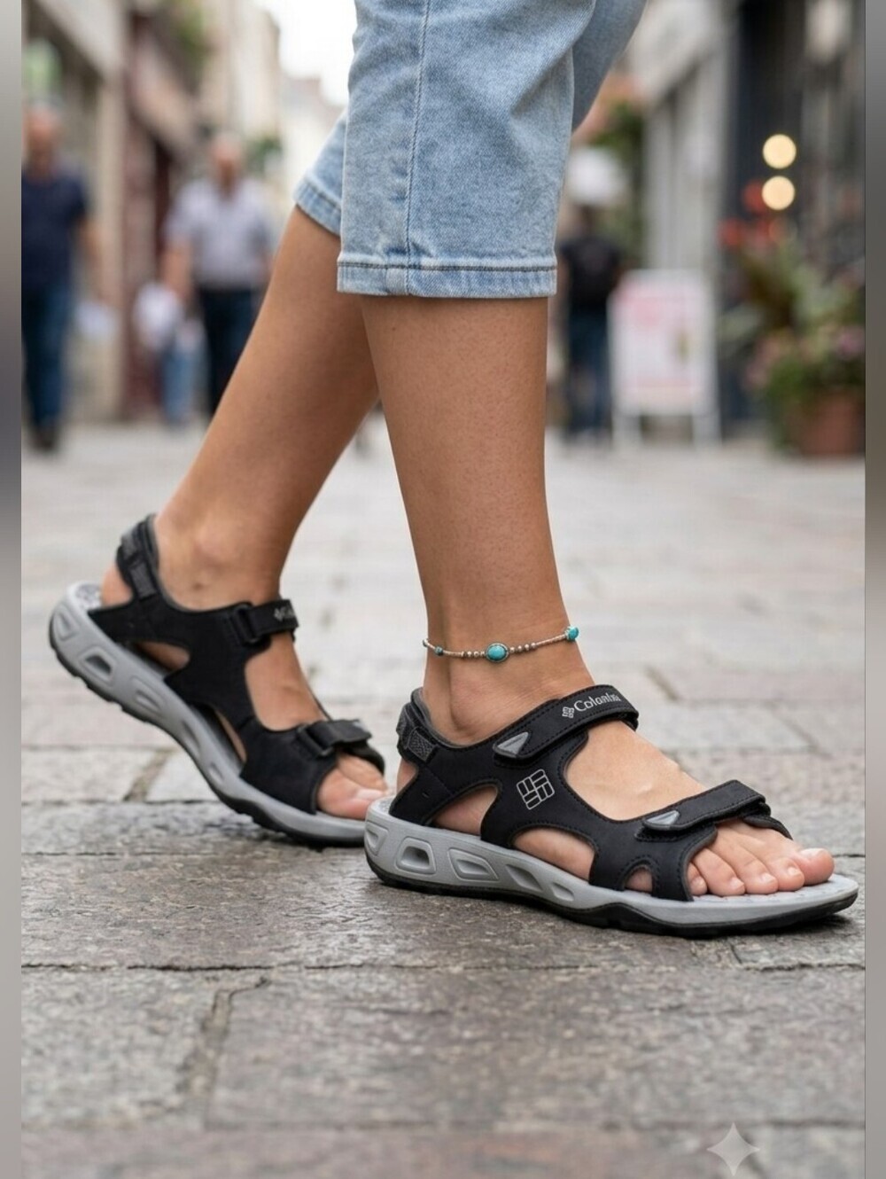 Columbia Women's Sandals Size 10 Black Gray Sports Sandals Adjustable Strap